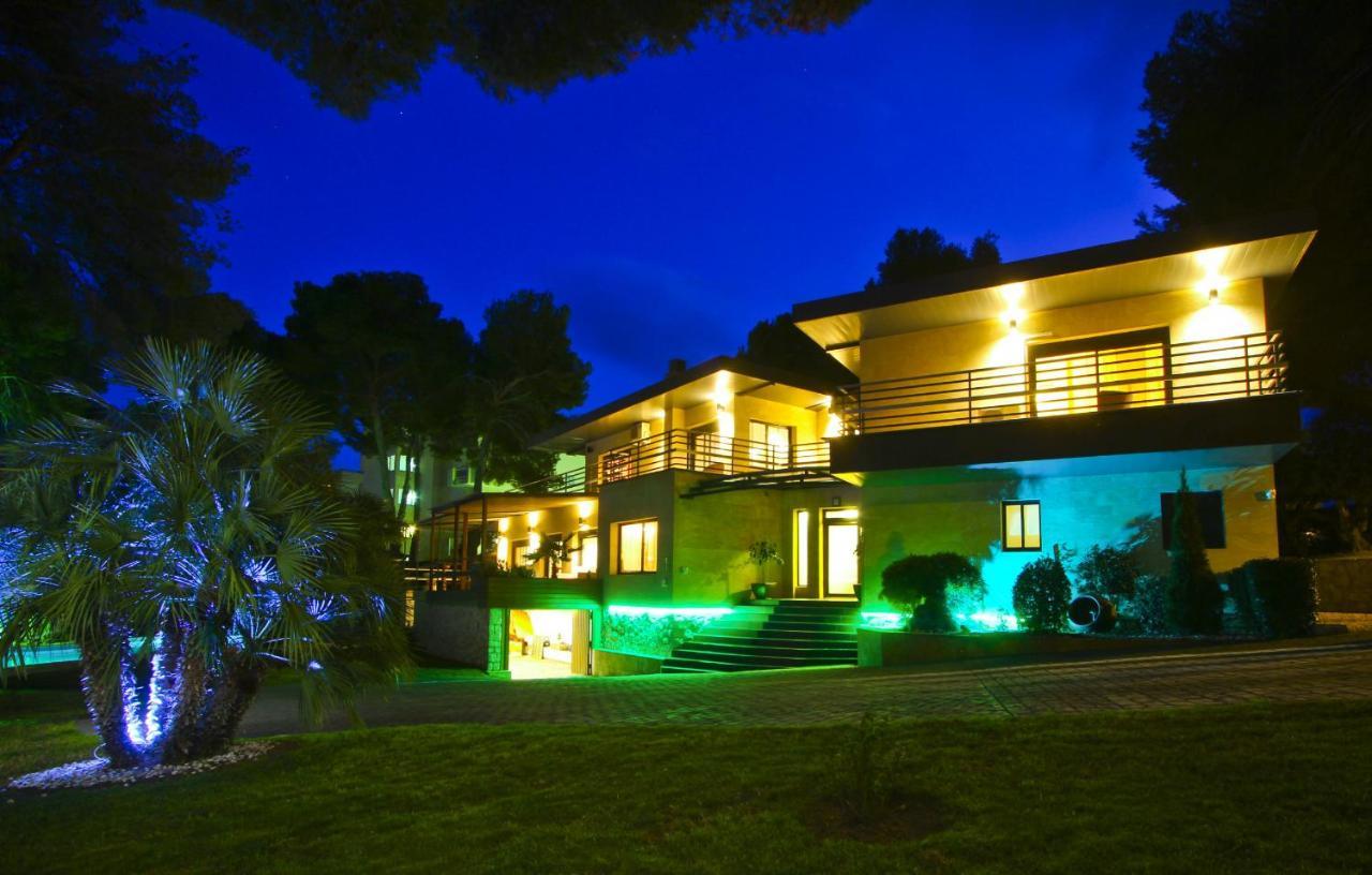 New Play Lake Villa Salou Eksteriør billede