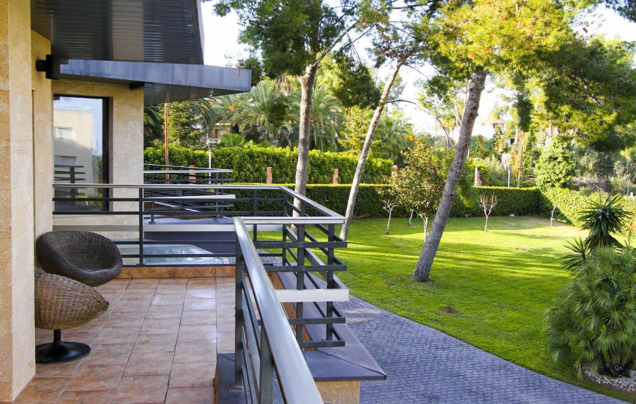 New Play Lake Villa Salou Eksteriør billede